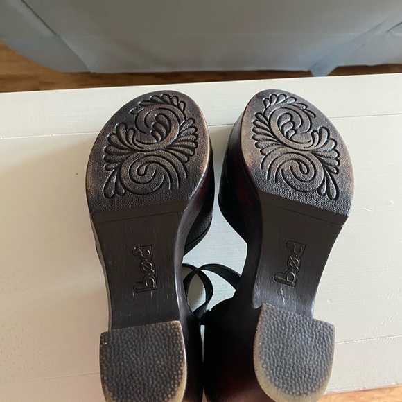 b.o.c woman’s Natasha clogs - Picture 4 of 10